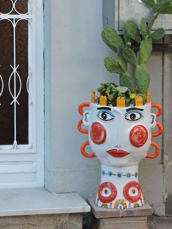 Bed & Breakfast B&B Il Muro Vecchio Giardini-Naxos