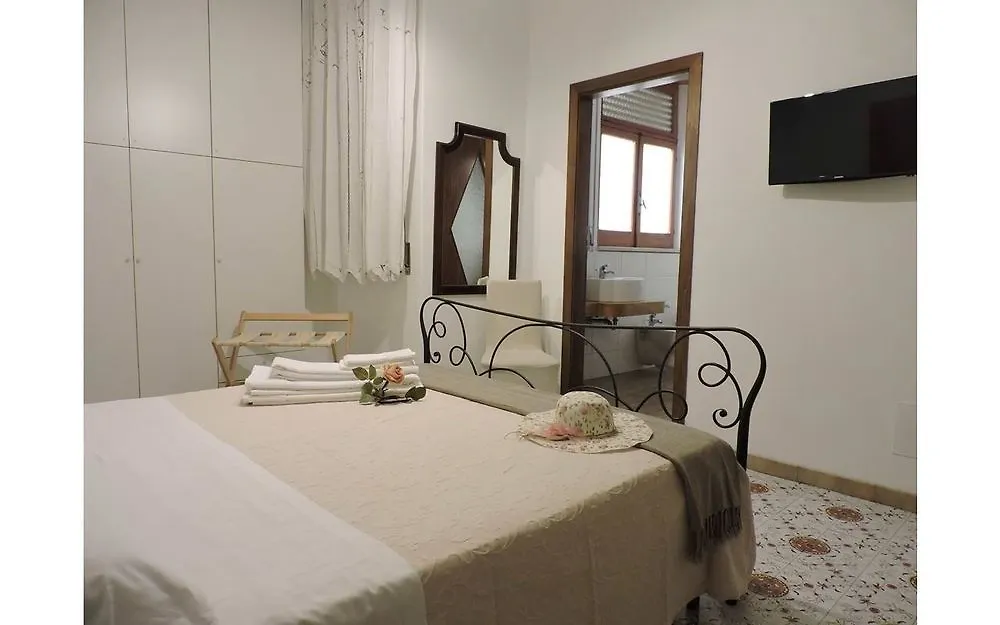 Bed & Breakfast B&B Il Muro Vecchio Giardini-Naxos