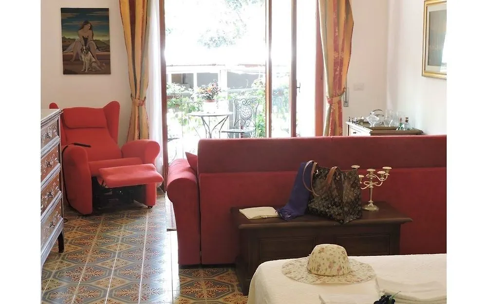 B&B Il Muro Vecchio Giardini-Naxos 3*,  Italië